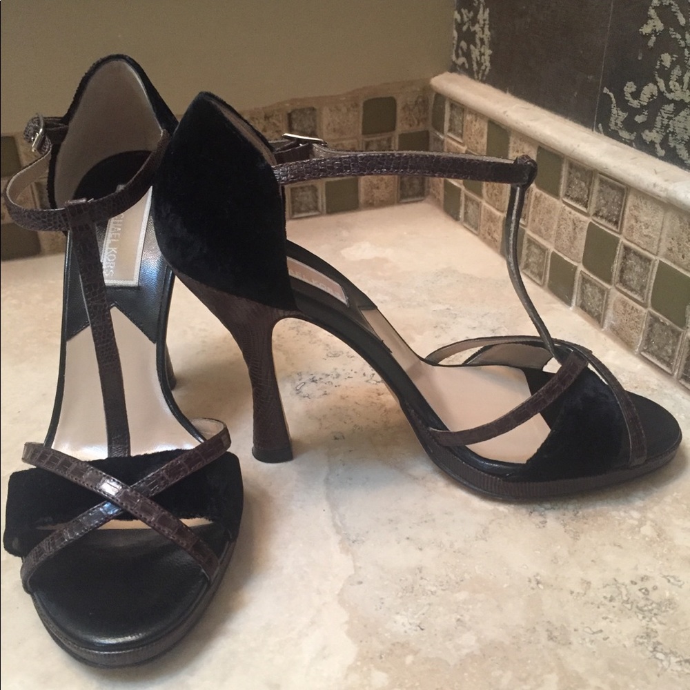 Michael Kors black velvet shoes